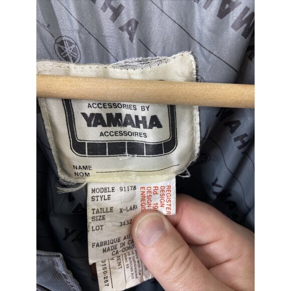 Vintage Yamaha Snowmobile Jacket Winter Racer Woman XL 80s Gray Red - Picture 8 of 13